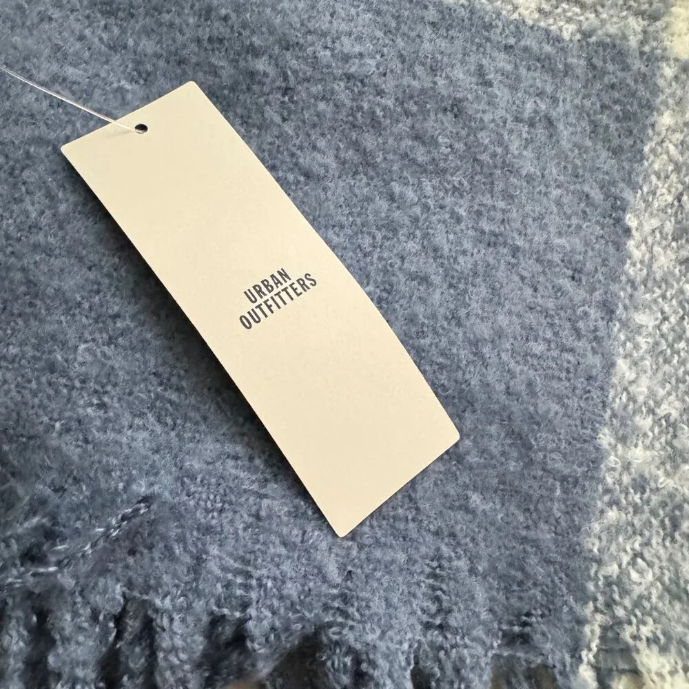 urban outfitters Fuzzy Plaid Scarf With Fringe Edges Blue & White‎ Check Pattern